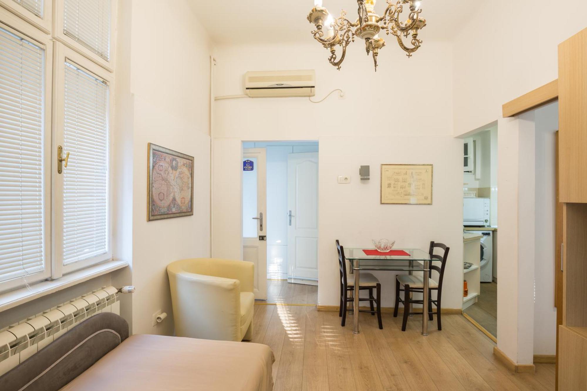 Apartments Terazije Belgrad Rum bild